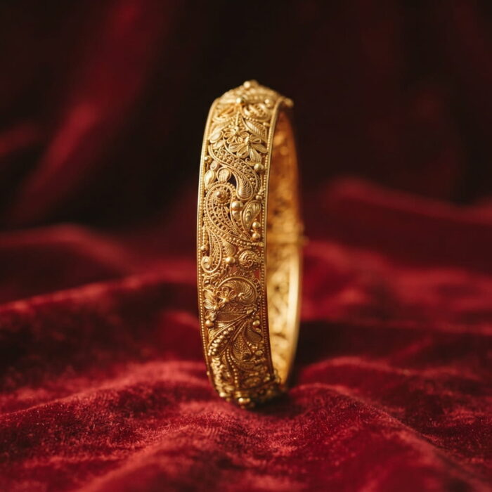 Traditional Gold Bangle